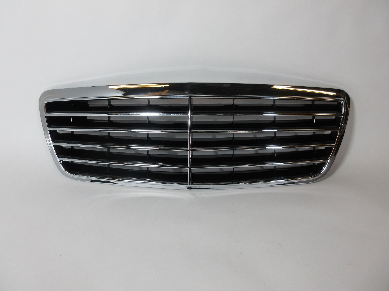 Mercedes Grill W210